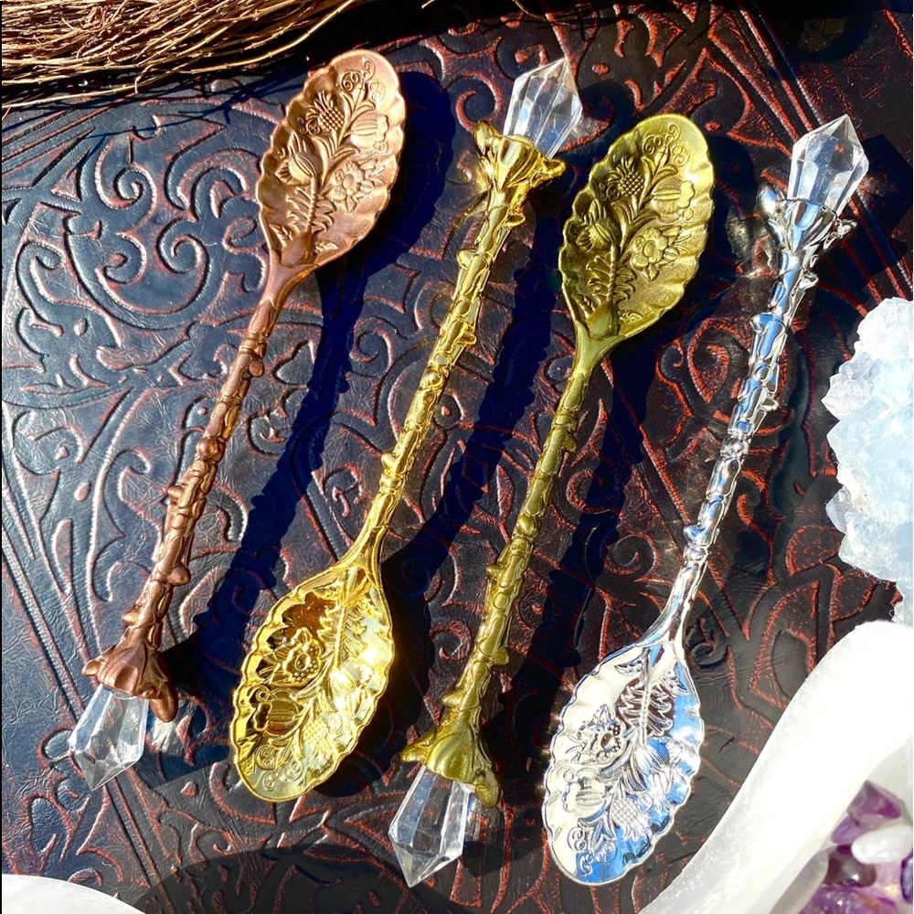 Quartz Witch’s Spoon